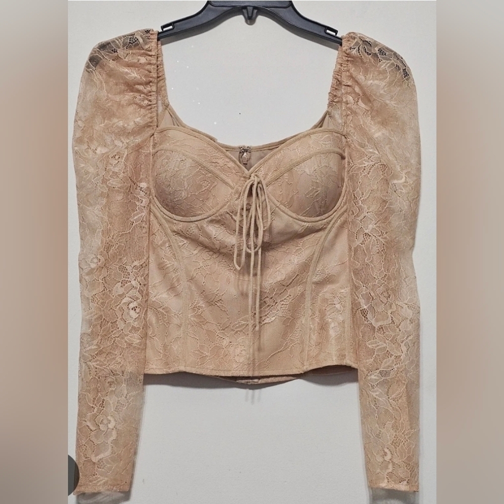 FLASH SALE- NWT- Chelsea & Violet Lace Sleeve Corset Top in Tan - Picture 2 of 6